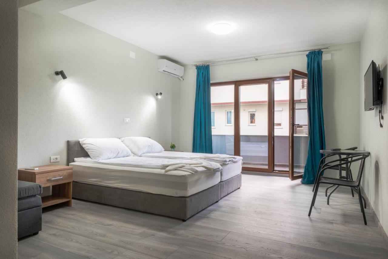 Villa Aria Ohrid Bagian luar foto